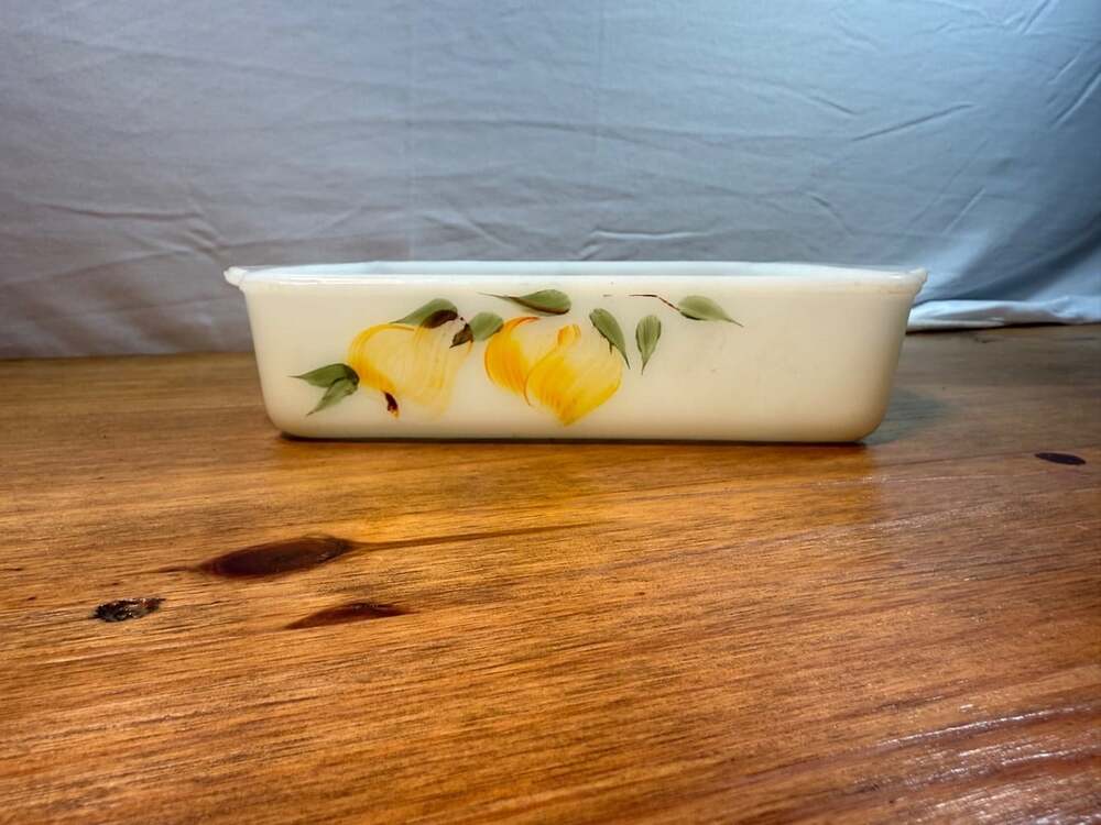 Anchor Hocking Fire King Fruit Design #452 Square Baking Pan Dish 8 Inch